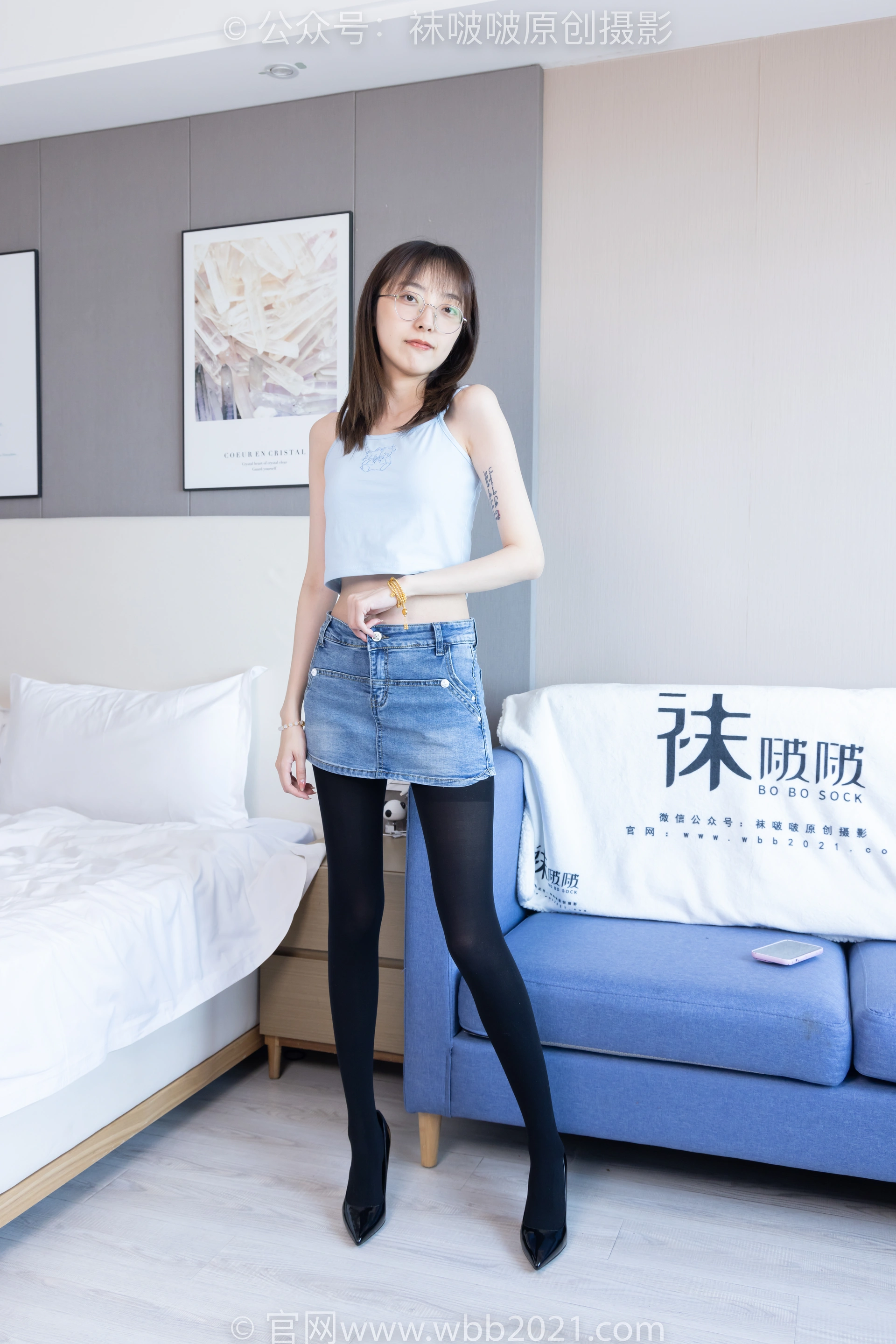 [BoBoSocks袜啵啵] NO.385 稚予-高跟鞋、皮鞋、运动鞋、厚黑丝、吊带豹纹黑丝、白棉袜（超长花絮版） 1